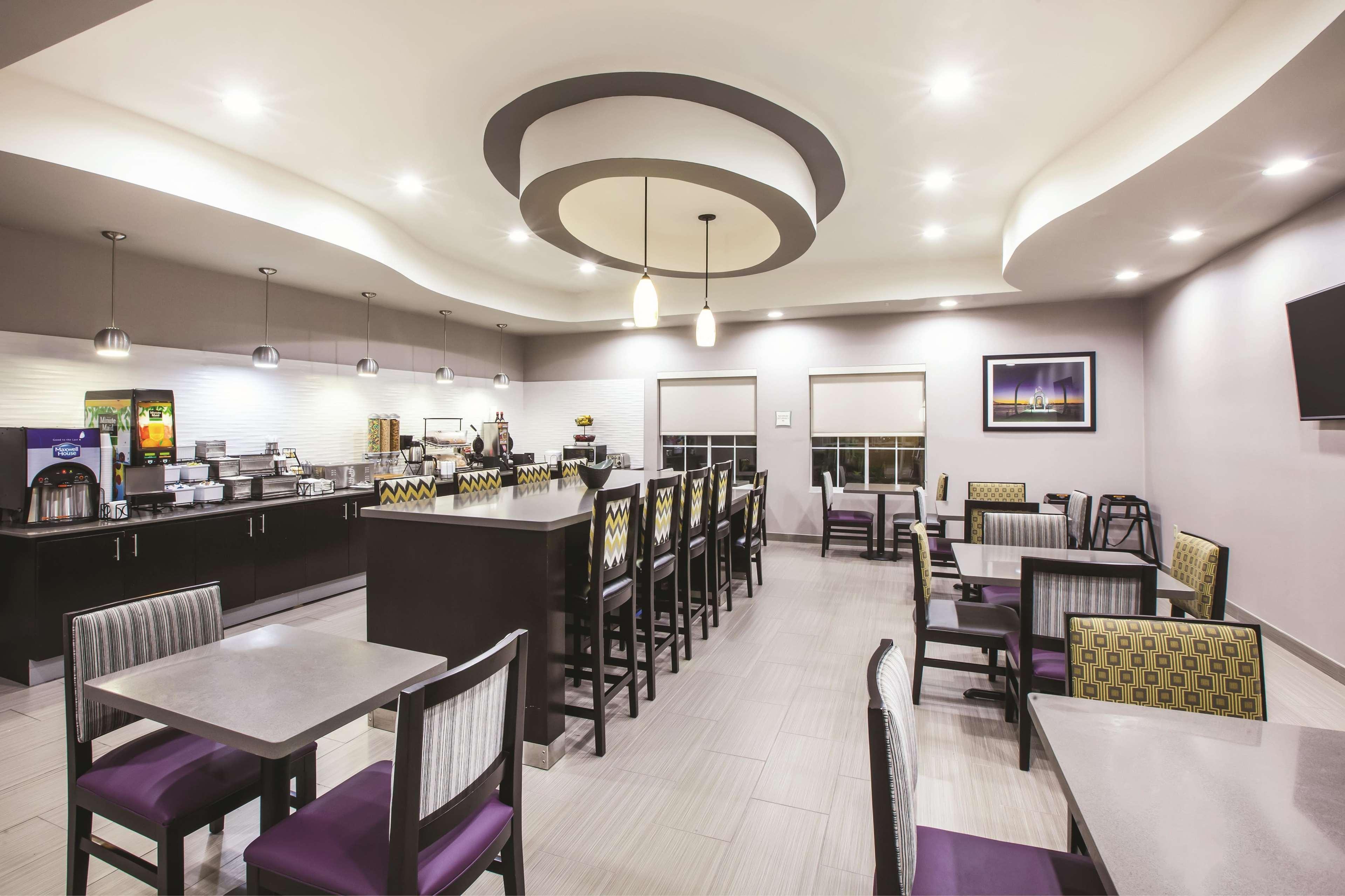 La Quinta By Wyndham Baton Rouge 3*