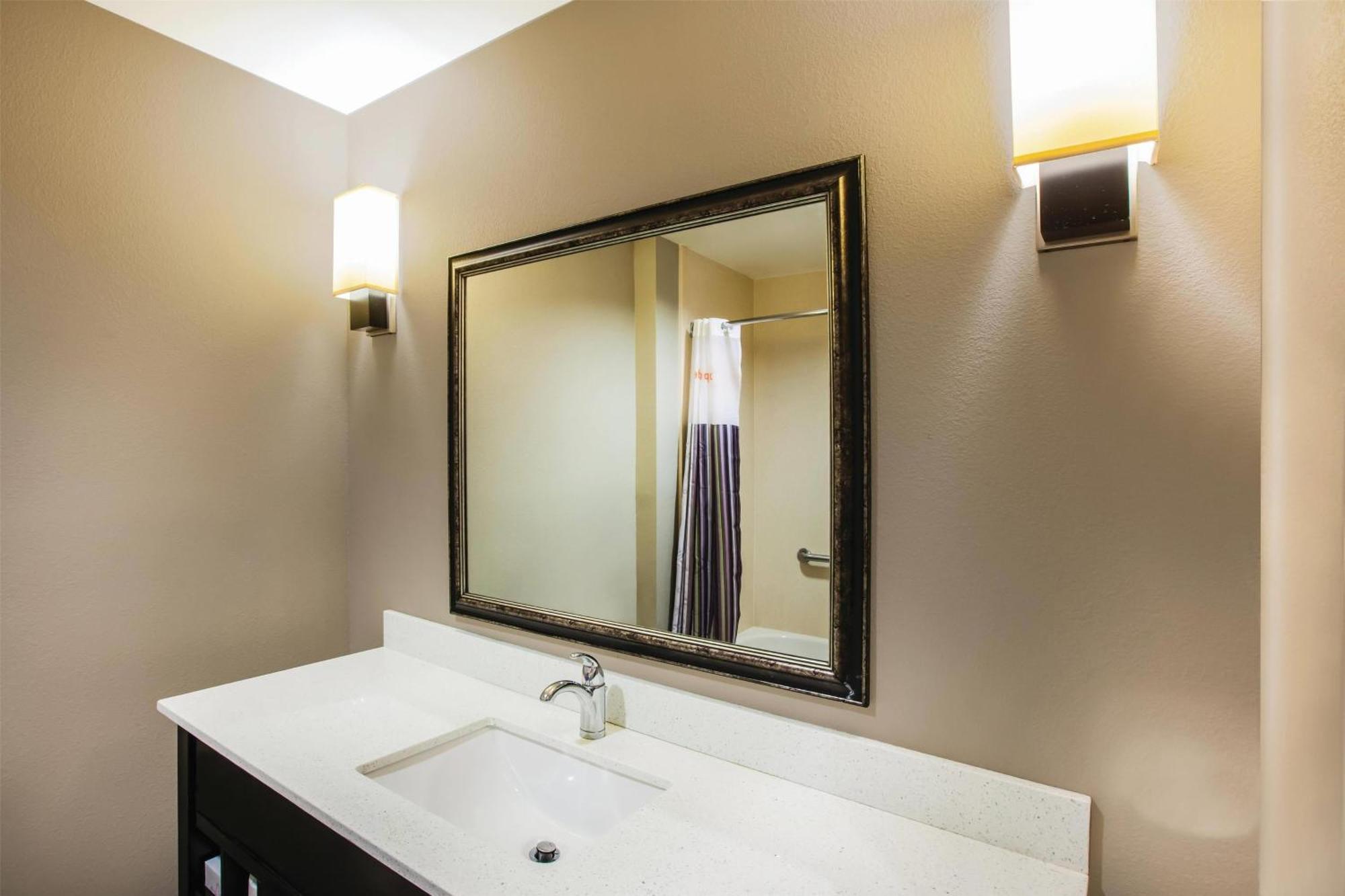 La Quinta By Wyndham Baton Rouge Hotel 3*