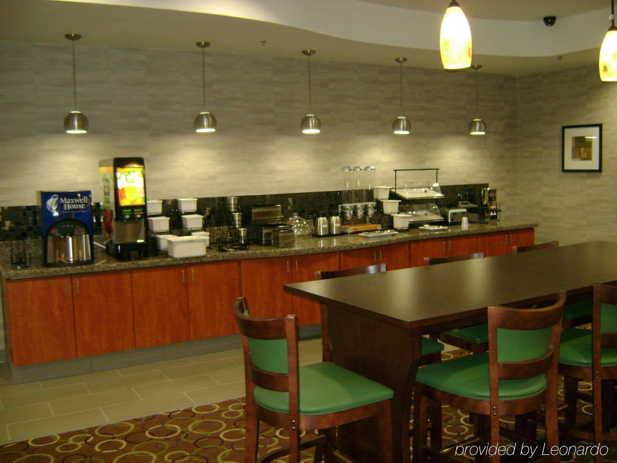 La Quinta By Wyndham Baton Rouge 3*