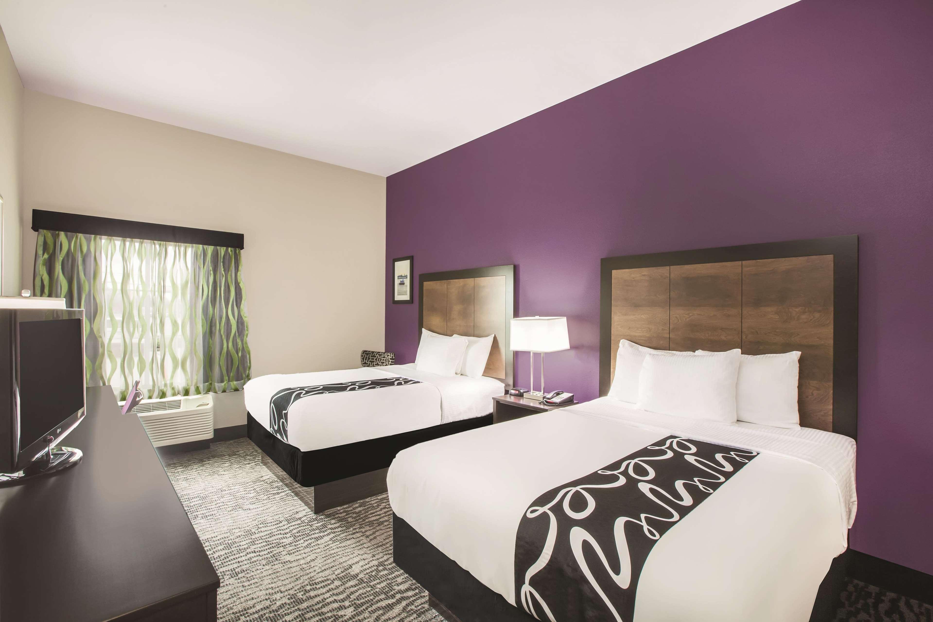 La Quinta By Wyndham Baton Rouge Hotel